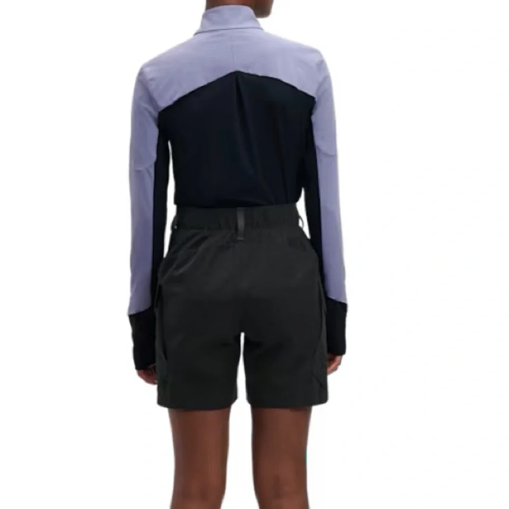 ♥️♥️♥️ ON RUNNING Explorer Black Shorts, size L - Picture 3 of 16